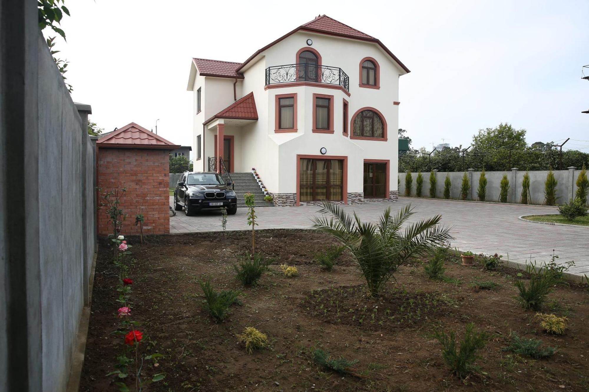 Villa Mariana Batoemi Buitenkant foto